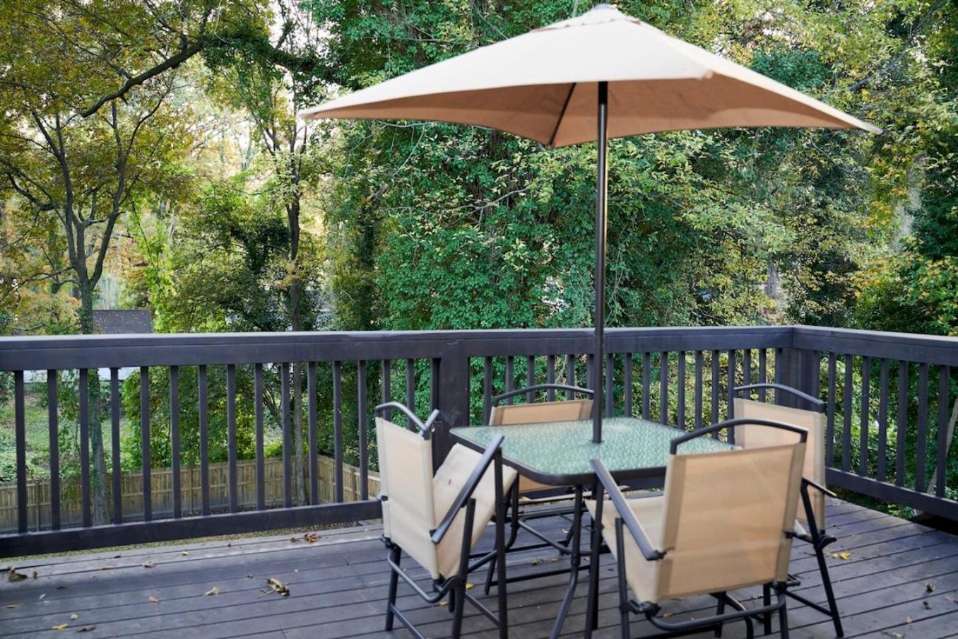 Spacious Retreat Near Downtown, Atl 亚特兰大 外观 照片