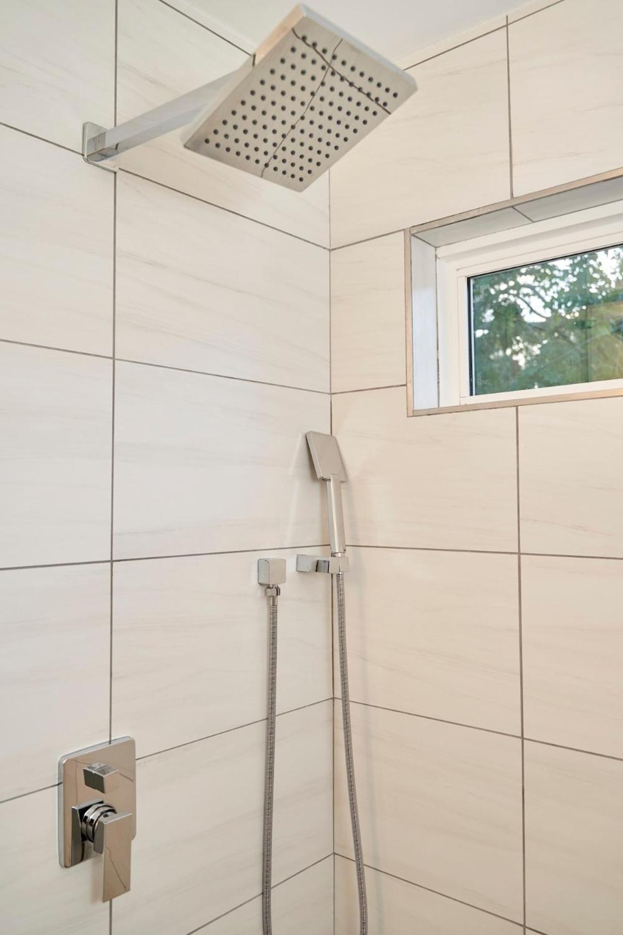 Spacious Retreat Near Downtown, Atl 亚特兰大 外观 照片